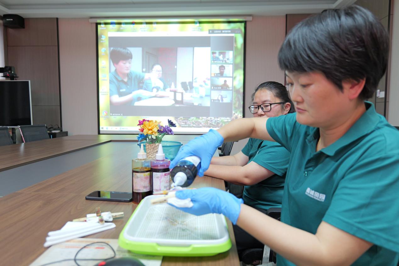 a1f3cb1f158259dcf78dbdc39707ba0