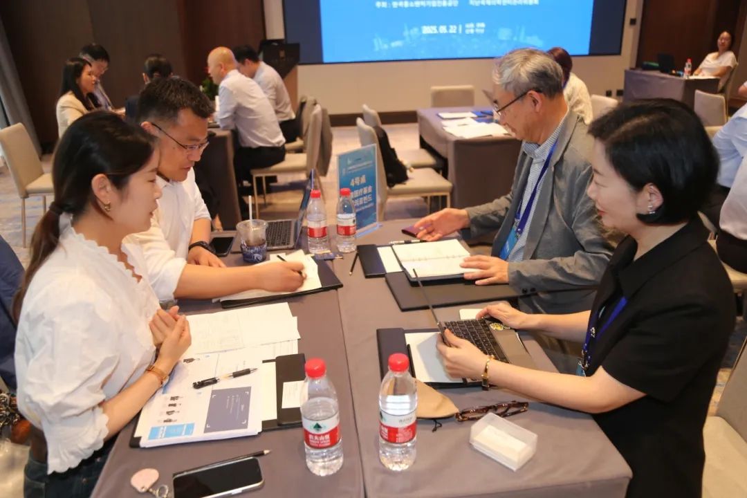 ed55ffbcb666887e23f21fbed1eb4a80